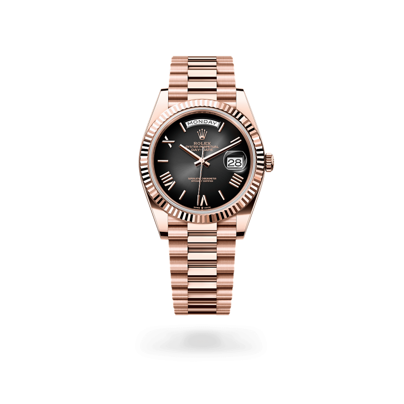 Rolex Day-Date 40 en Or Everose 18 ct dotée d'un cadran Ardoise ombré chez Auberi, détaillant officiel Rolex. Réf : M228235-0055