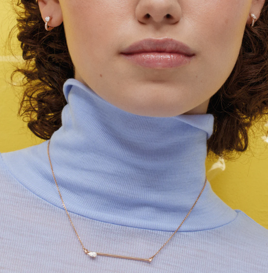 Repossi pendant set on blank in white gold