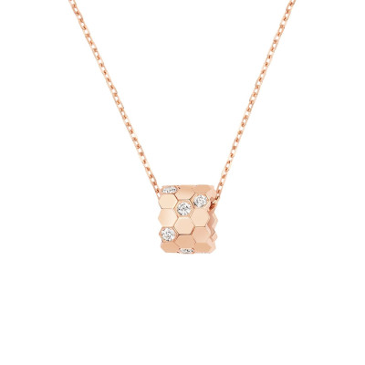 Bee my love rose gold pendant set with 6 diamonds, rose gold chain
