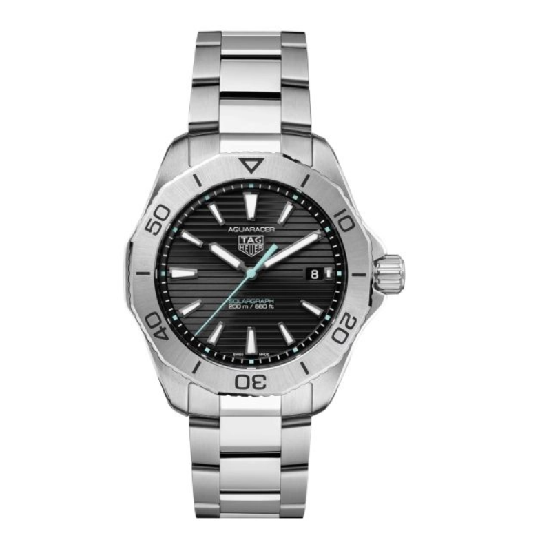 TAG Heuer Aquaracer Professional 200 Solargraph watch