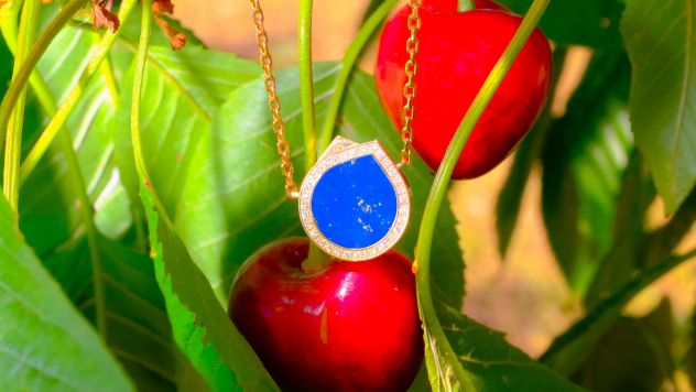 Antifer Chromatic: A Colorful Take on the Classic Ring